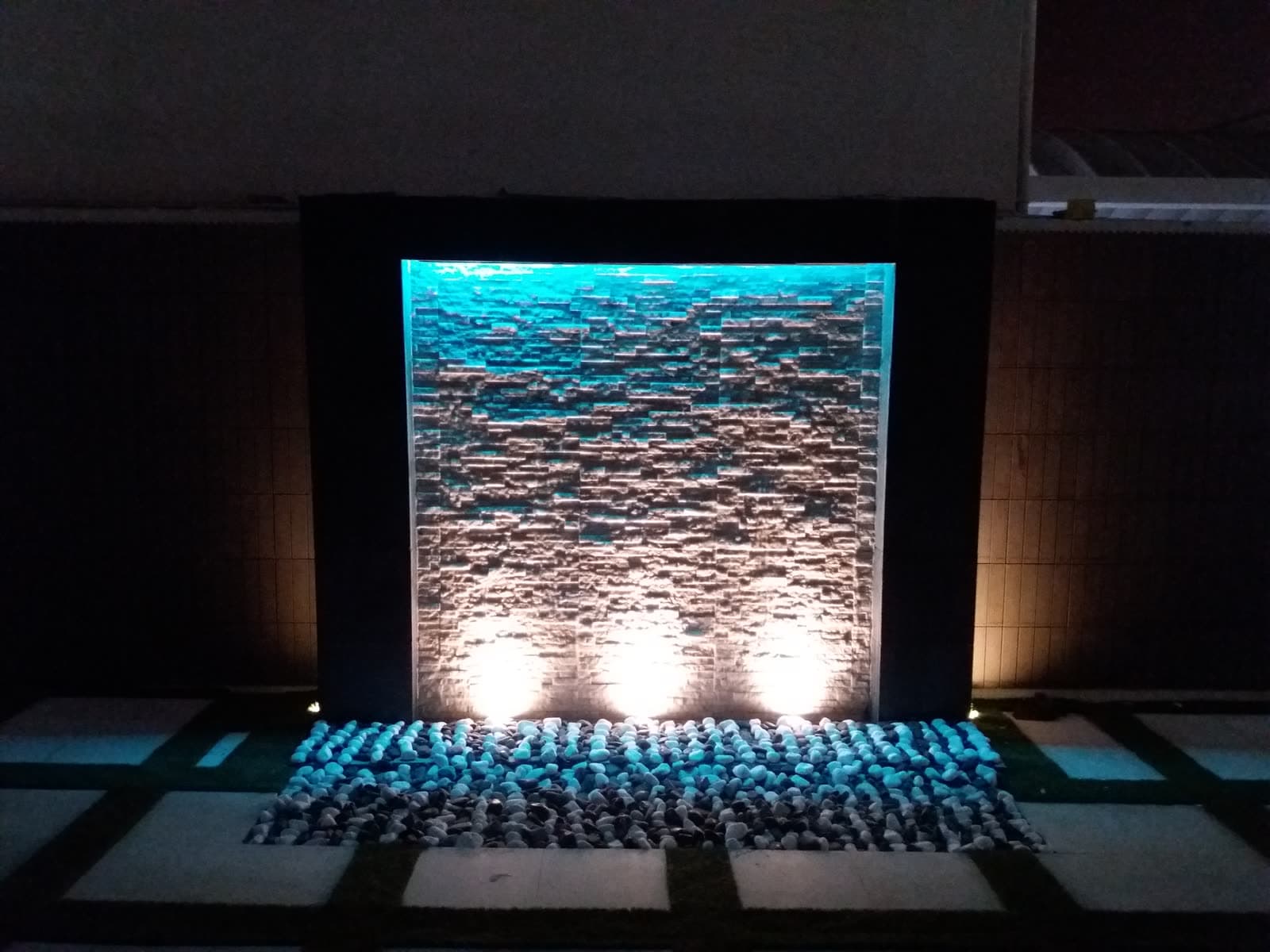 Waterfall water feature by QFountains