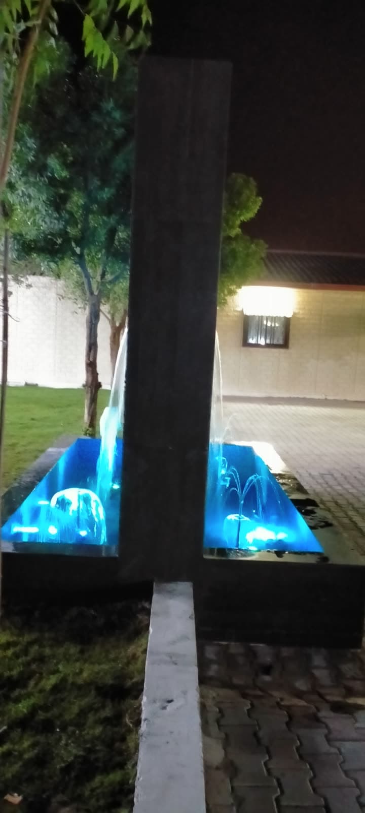 Waterfall water feature by QFountains