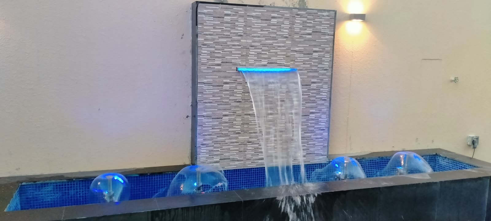 Waterfall water feature by QFountains
